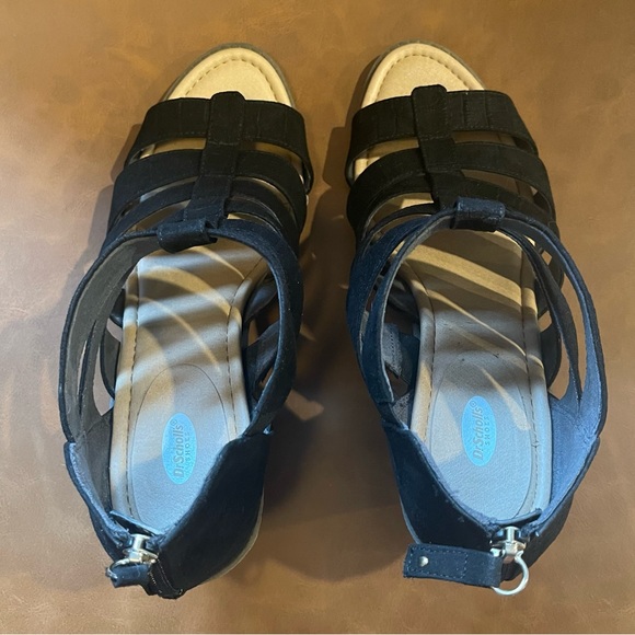 Dr. Scholl’s Black Strappy Sandals With Heel - Picture 2 of 9